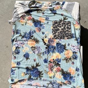 Floral/Leopard print blouse, like new!!